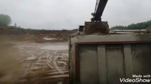 Работа в карьере на экскаватор Hitachi 330