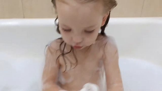 Детский шампунь Love Nature смотреть онлайн