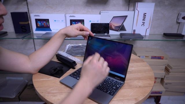 Mini laptop One Mix 4 - đẳng cấp doanh nhânh смотреть онлайн
