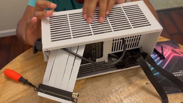 3070 RTX 5800x: A Small Form Factor Mini ITX Build SGPC K49 смотреть онлайн