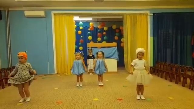 Танец "Две капельки" средняя группа смотреть онлайн