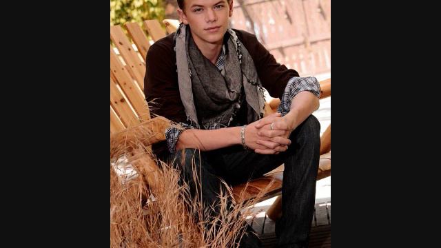 Anthem (Kenton Duty Video) смотреть онлайн