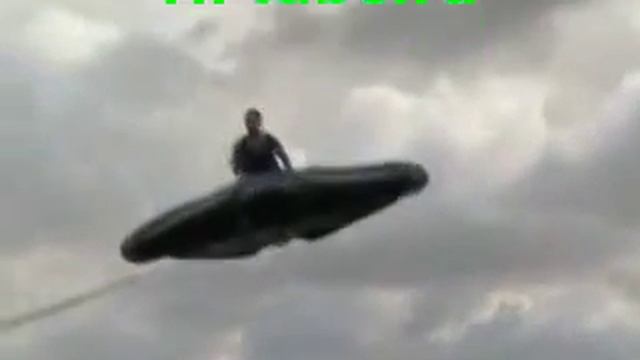 Надувное крыло.mpg смотреть онлайн