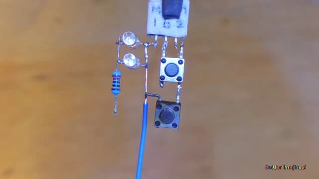 simple Triac tester MAC97a8 смотреть онлайн