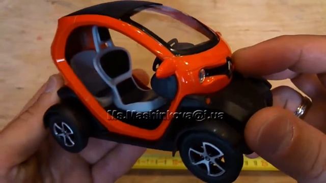 модель машины Kinsfan Renault Twizy смотреть онлайн