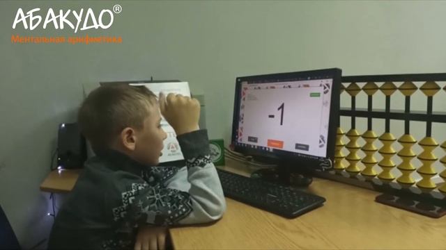 Михаил 8 лет 0,8 сек+стих смотреть онлайн