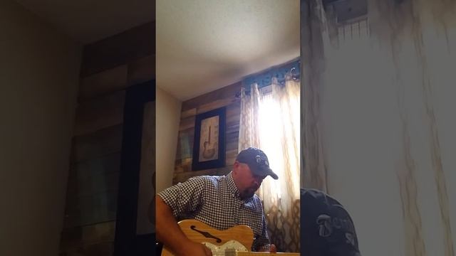 Fender squire thin line telecaster смотреть онлайн