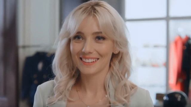 Елена Полянская. Могла стать журналисткой. Звездные роли и кто ее успешный муж смотреть онлайн