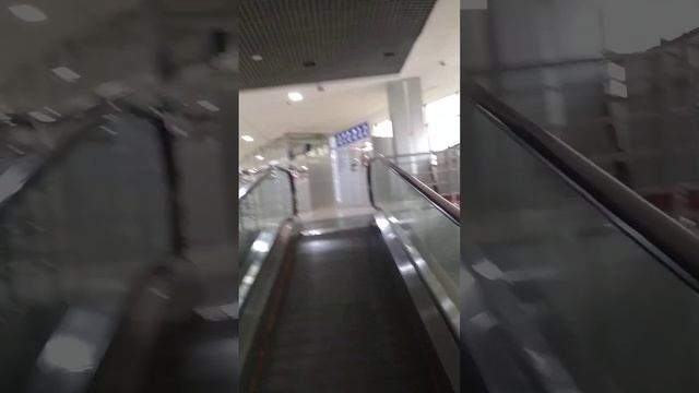 Самый большой ТЦ в Кемерово. смотреть онлайн