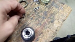 Замена патрона на шуруповерте AEG BSB 18 C .