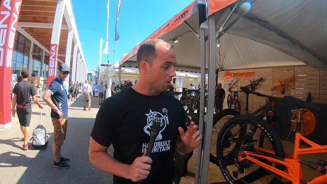 2020 Orange Bikes prove that not everything is black and white смотреть онлайн