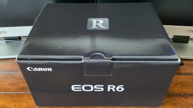 Just bought the Canon EOS R6 смотреть онлайн