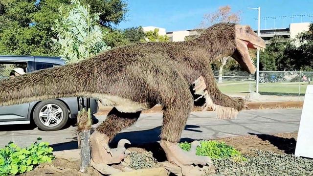Jurassic Quest Drive -Thru 2021 | Rose Bowl , Pasadena смотреть онлайн
