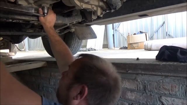 Сюрпризы при замене трансмиссионки УАЗ Патриот смотреть онлайн