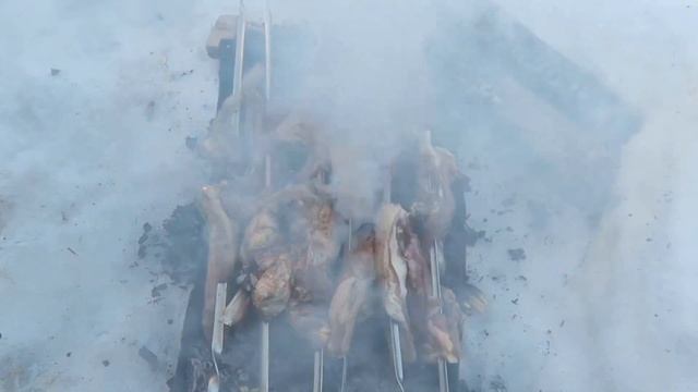 Шашлык Зимой На Даче смотреть онлайн