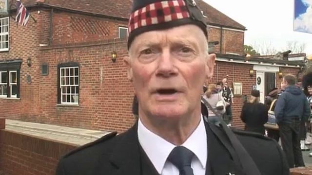 Pipers march in Hamble смотреть онлайн
