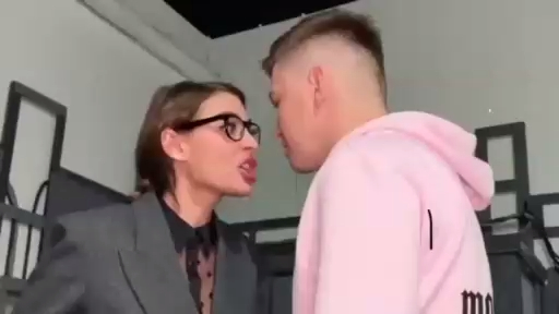 Заседание Клуба Анонимных Хейтеров смотреть онлайн