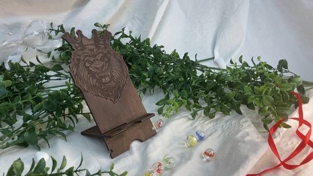 Подставка под телефон Очень Дикие Звери смотреть онлайн