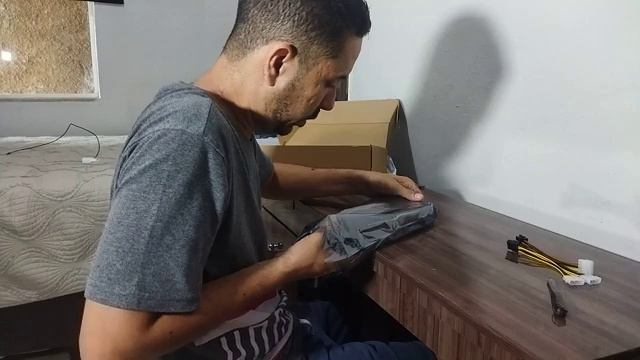 Unboxing Placa de Vídeo SAPPHIRE R9 380 4 GB das antigas. смотреть онлайн