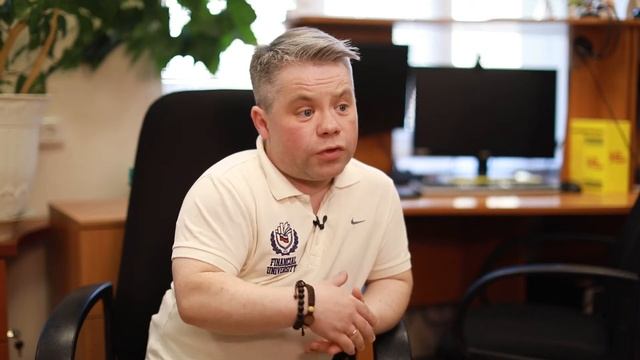 Программист. Что входит в обязанности программиста и почему его труд так важен для бизнеса? смотреть онлайн