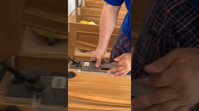 врезка г образны или угловых петель 3 смотреть онлайн