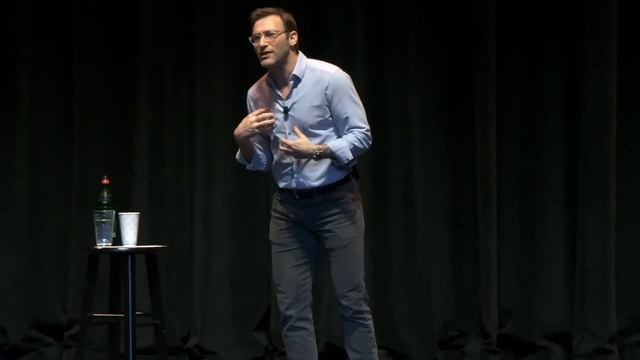 The Power of Kindness | Simon Sinek смотреть онлайн