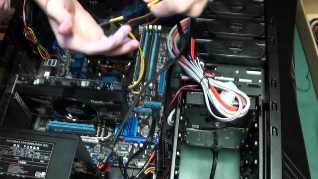 CPU Creations :3 Radeon 5770, PSU, and Drives (Family Guy Remix) смотреть онлайн