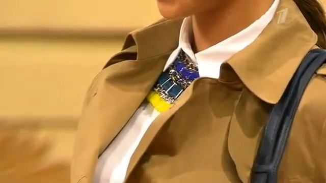 Модные советы с чем носить кеды смотреть онлайн