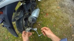 ЗАМЕНА суппорта, СКУТЕР ZX50S.....REPLACING CALIPER, SCOOTER