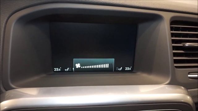 Volvo V60 2.4 D4 (180 л.с.) AWD Geartronic Cross Country Summum - видеообзор смотреть онлайн