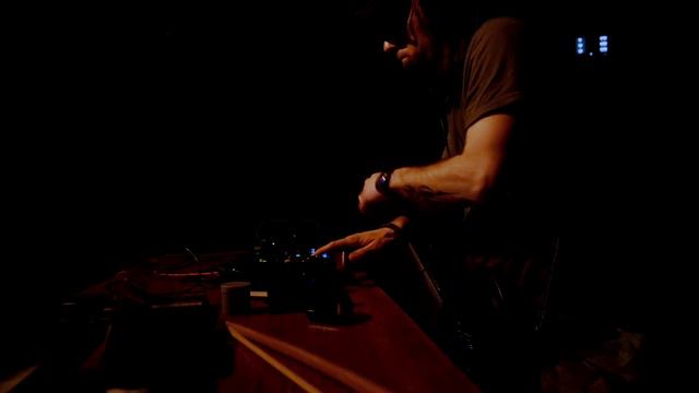 Drones & Baritones @ Exil, Zurich 31.05.2023 смотреть онлайн