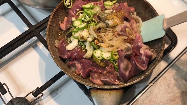 Вкусная Мягкая Сочная Печень или Грузинский кучмачи смотреть онлайн