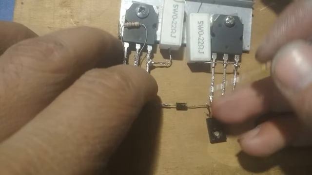 D718 B688. D718 Va B688 Tranzistorlaridan Kuchli Usilitel Yasash. Dc 12v