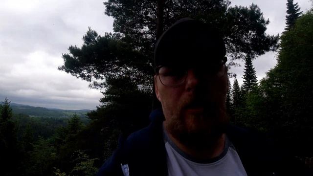 I wrecked my foot badly trying to shoot with The Fujifilm GFX 100s!!! смотреть онлайн