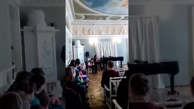 Копия видео "Мое выступление. Домра. На Фонтанке." смотреть онлайн