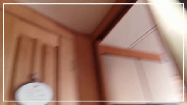 Душ,туалет,спальня и хорошая музыка! Как живут шведы в "доме на колёсах" в Испании. Арчена,Мурсия. смотреть онлайн