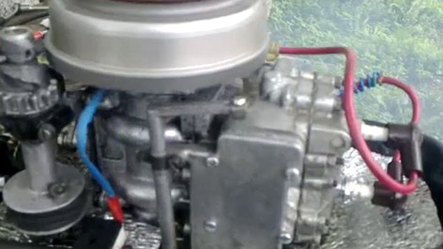 ветерок-8, стуки при сбросе оборотов.mp4 смотреть онлайн