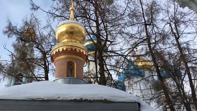 Лавра. смотреть онлайн