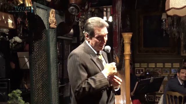 Marchfelderhof - Welturaufführung des Philharmonikermarsches und Verleihung GOLDENER JOHANN STRAUSS смотреть онлайн