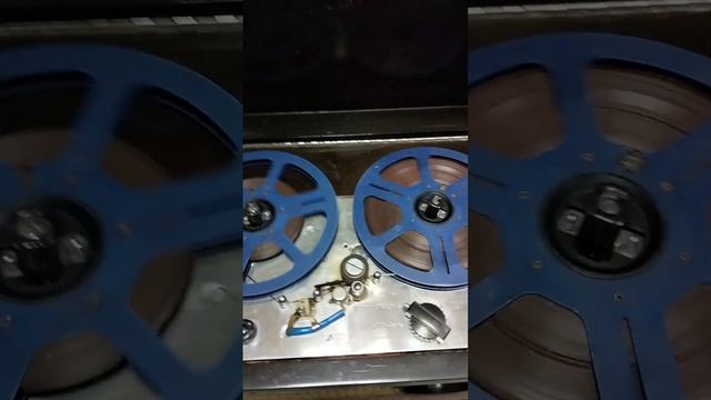 катушчнный магнитофон 