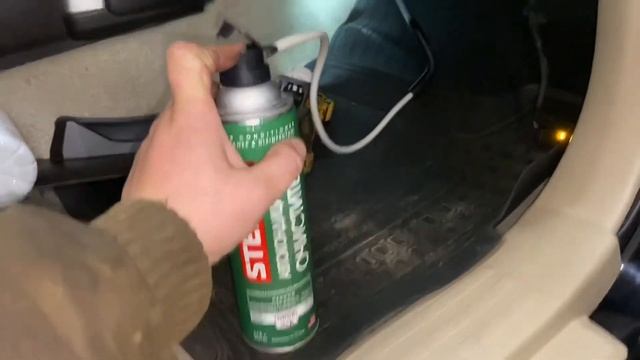 Чистка кондиционера автомобиля, все просто.