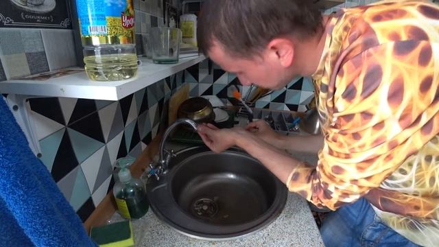 ? Автоматический Детектор Подачи Воды с AliExpress // Алиэкспресс кормит [ЕМЕЛЯ на ПЕЧИ] смотреть онлайн