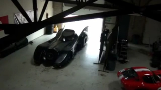 Реальный Бэтмобиль смотреть онлайн