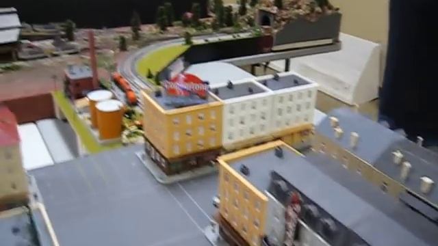 The T-Track modules at Oak Mountain Hobby Shop. смотреть онлайн