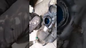 Снятие и установка топливного бака Mercedes Sprinter 906