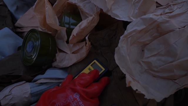 Купил ЯЩИКИ ИЗ ЧЕРНОБЫЛЯ на АУКЦИОНЕ!! Внутри оказалась... смотреть онлайн