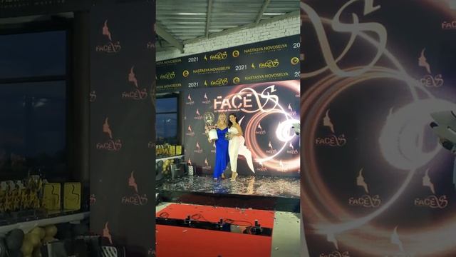 ?FaceS Чемпионат по Перманентному Макияжу? Для меня большая честь быть одной из судей #Shorts смотреть онлайн