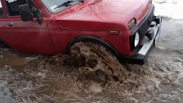 Нива 4х4 offroad берём брод Niva 2121 смотреть онлайн