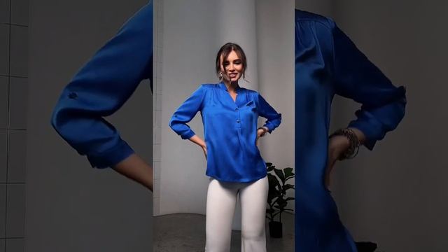 Классика и тренды несовместимы?А вот и нет! Это доказывает наша шикарная блузка из вискозного сатин