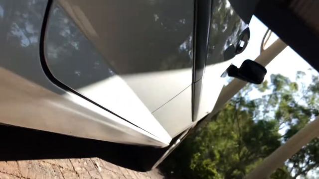 How to manually open fuel cap door on a Peugeot 407 смотреть онлайн